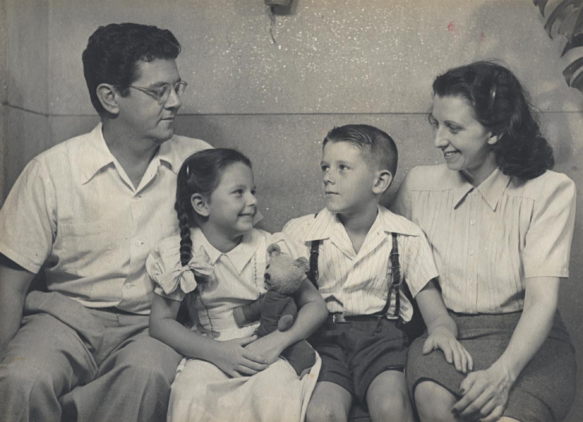 Radamés, Vera Bieri (wife from the 1st marriage) and their children Roberta and Alexandre.